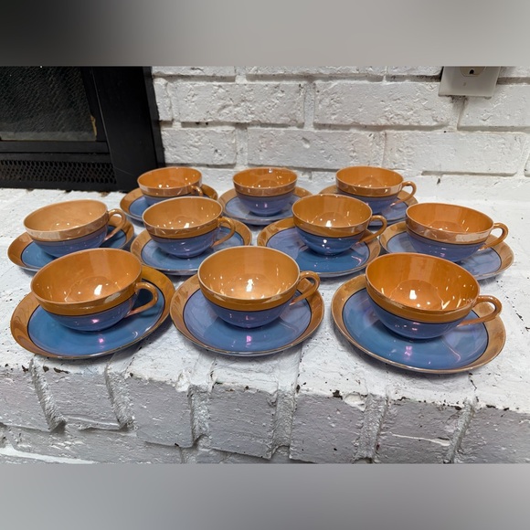 10 Vintage Meito China Hand painted Iridescent blue porcelain tea cups w/Saucers - Picture 2 of 11